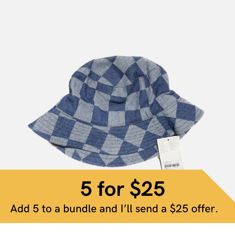Checkered denim bucket hat.